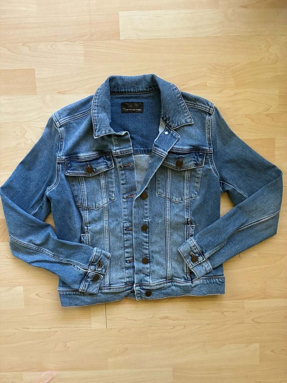 Articles of Society Women's Medium Denim Jean Jacket
